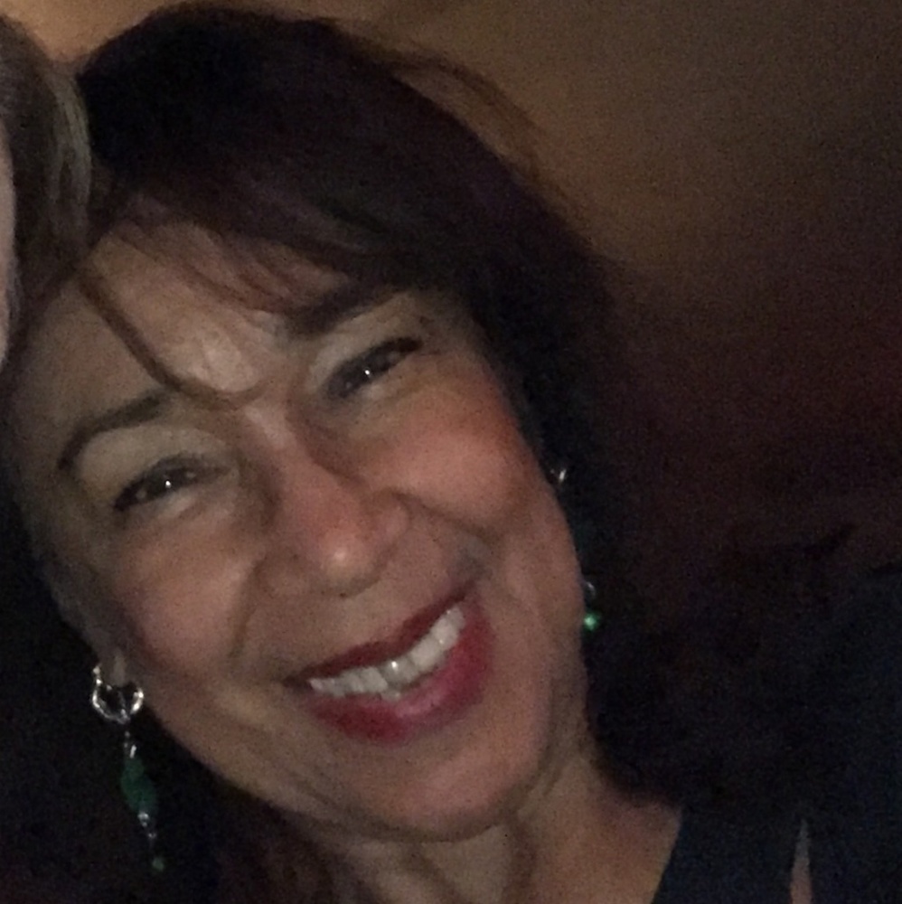 Meet your Posher, Julia